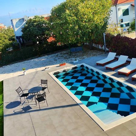 Holiday Home Nino With Amazing Swimming Pool Slatine Exterior foto