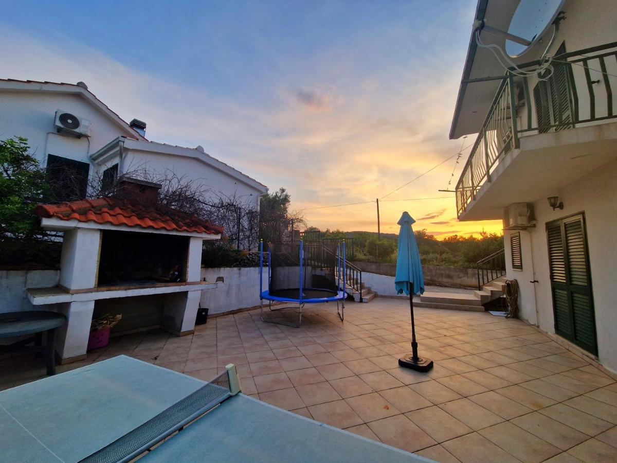 Holiday Home Nino With Amazing Swimming Pool Slatine Exterior foto